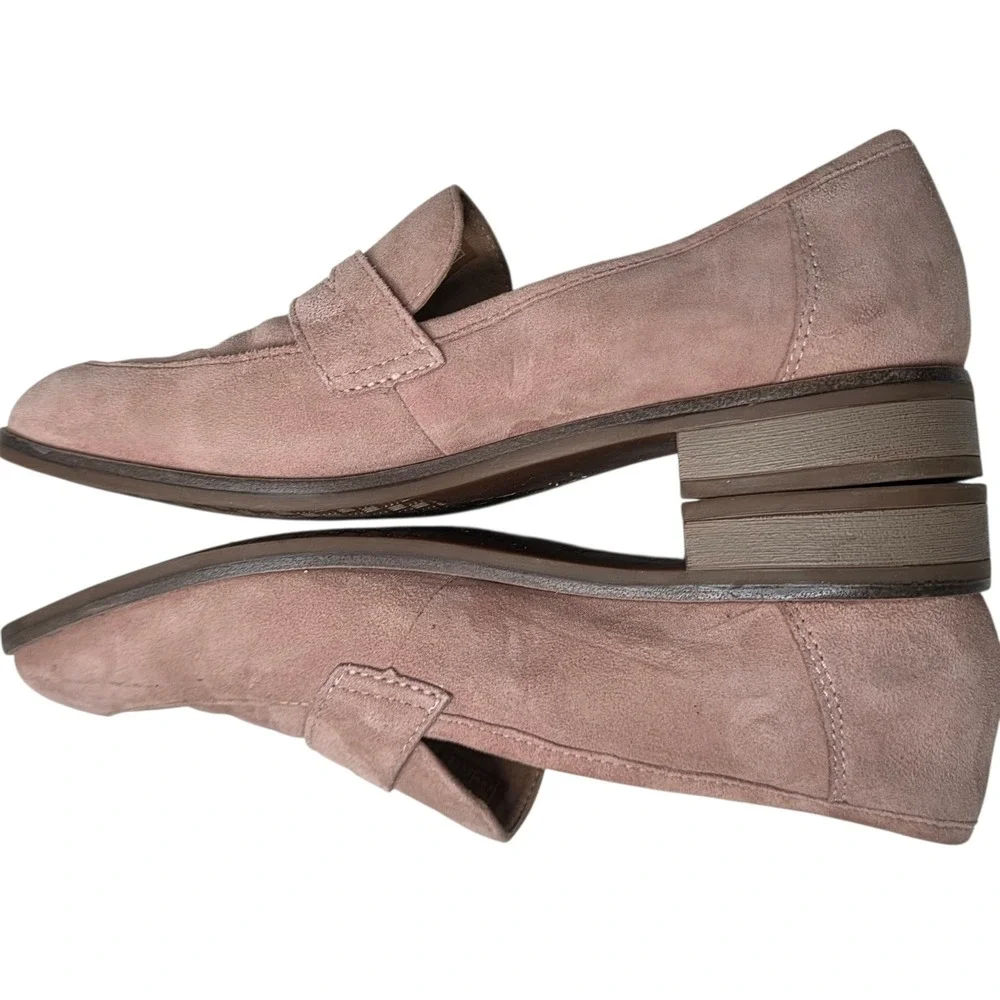 Clarks Womens Mauve Suede Penny Loafer 7.5 Ultimate Comfort Slip On Shoes Preppy